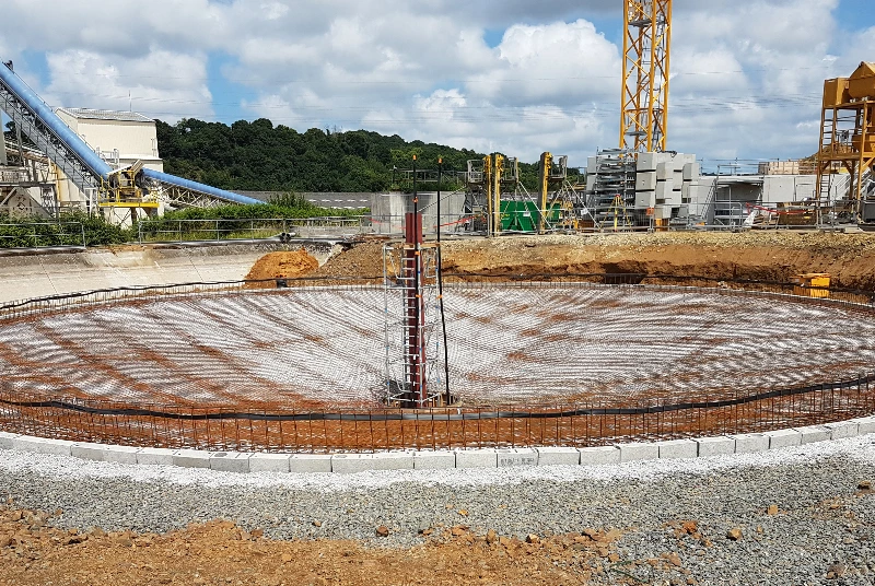 Photographie du ferraillage d'un clarificateur